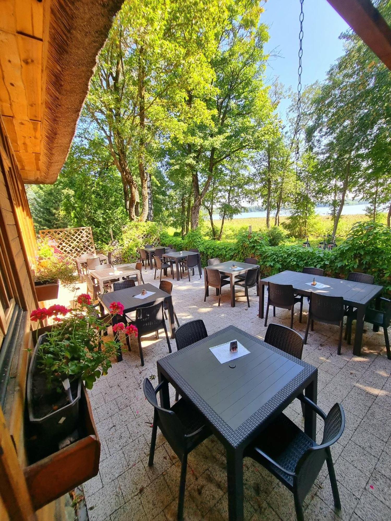 Gosciniec Olecki - Karczma Margrabowa Hotel Olecko Kültér fotó
